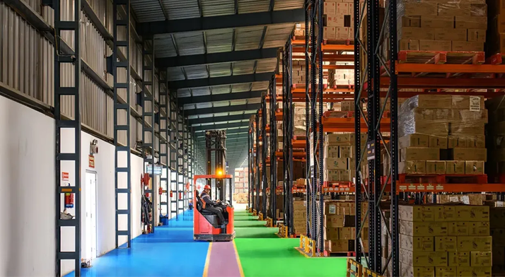 Logistics and Warehouse Services | Varuna Group